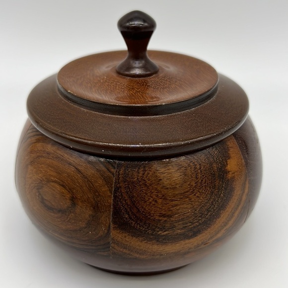 Maple Lidded Trinket Box - Picture 3 of 10